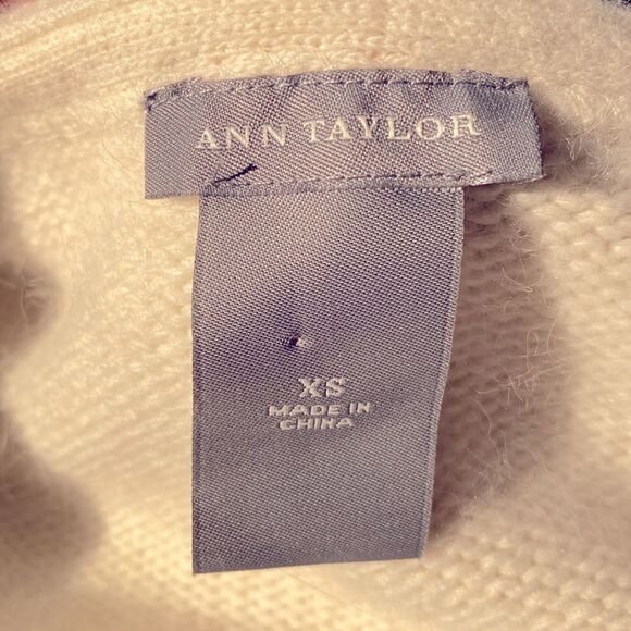 Angora Rabbit Hair Sweater sz XS - Picture 6 of 7